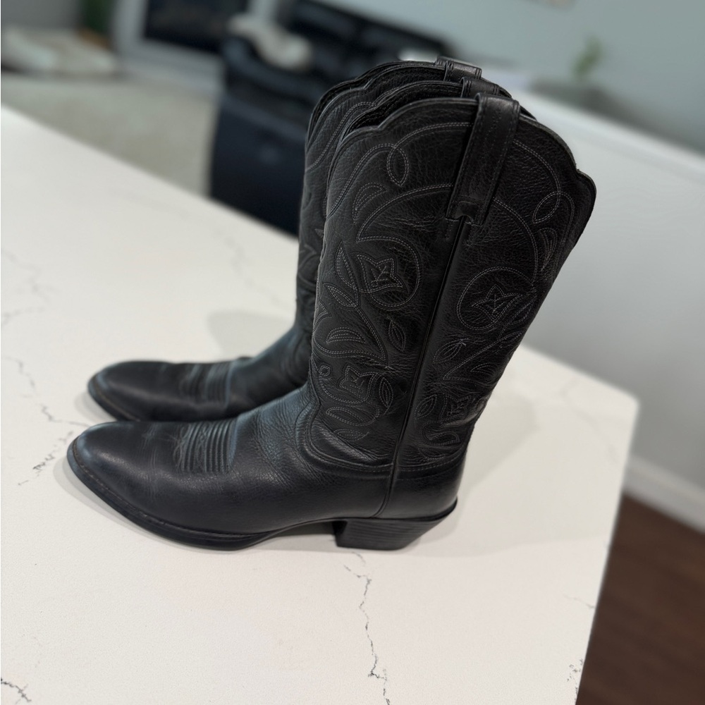 Black Leather Western Cowboy Boots ladies ariat 8b
